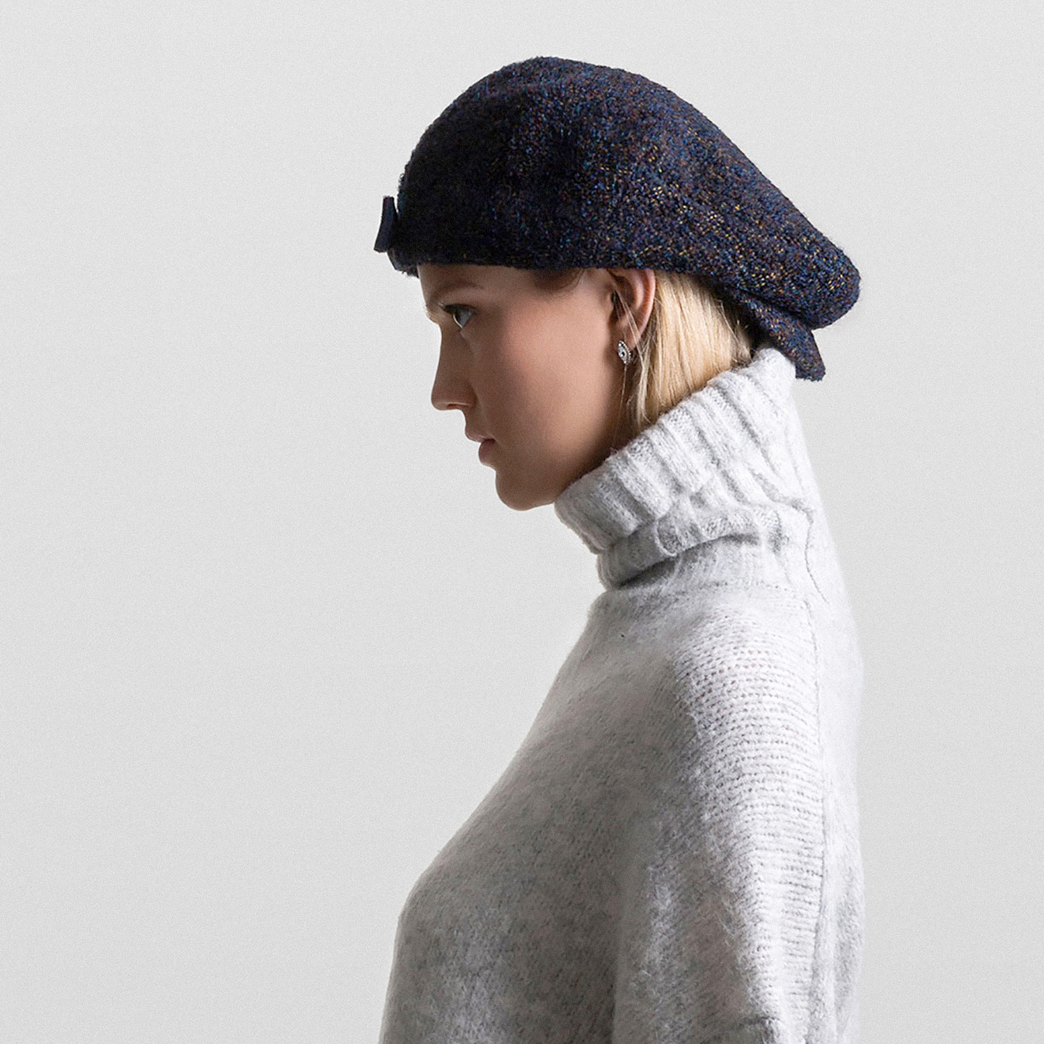 BETH - Chunky Wool Flat Hat