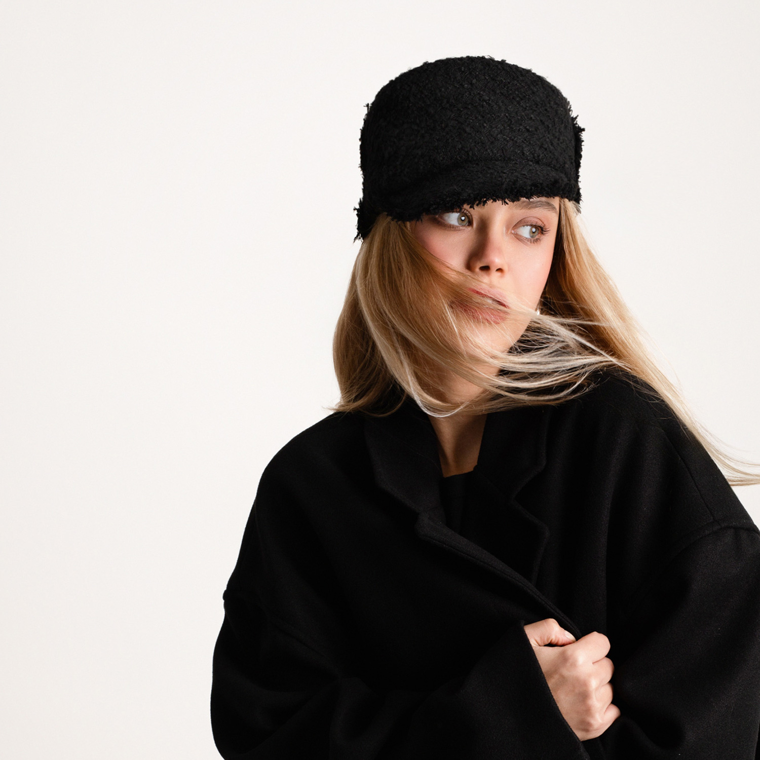 SASHA - Black Tweed Nutcracker Hat